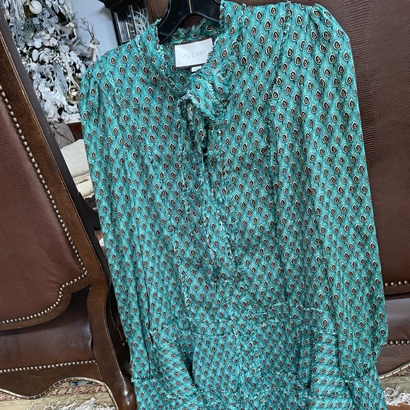 🦚ALEXIS PEACOCK SHORT DRESS🦚 - Picture 3 of 7